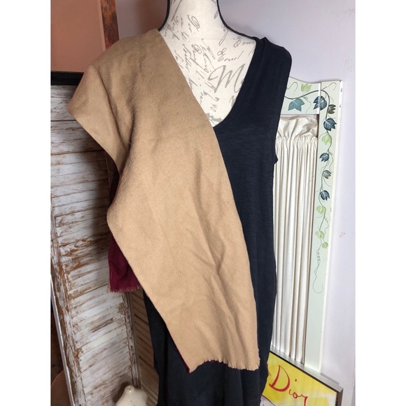 VINTSGE CHRISTIAN DIOR RED PAISLEY/TAN FABRIC LONG SCARF - Picture 16 of 16